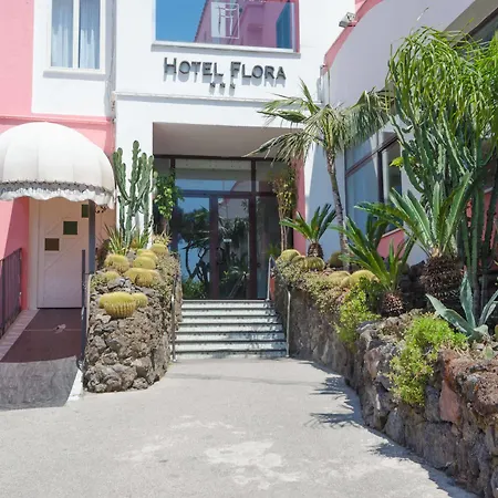 Flora Wellness & Beauty 3*